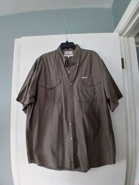 Men's Short Sleeve Casual Button-Down Shirt in Taupe by Columbia